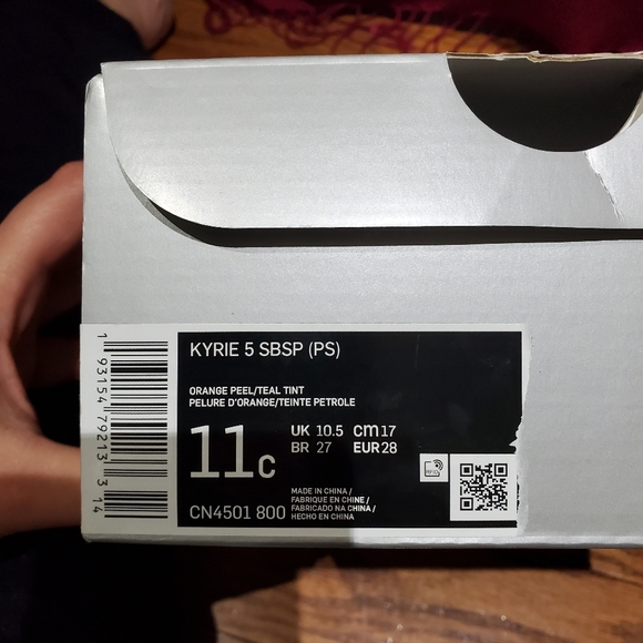 Shoes - Picture 13 of 13